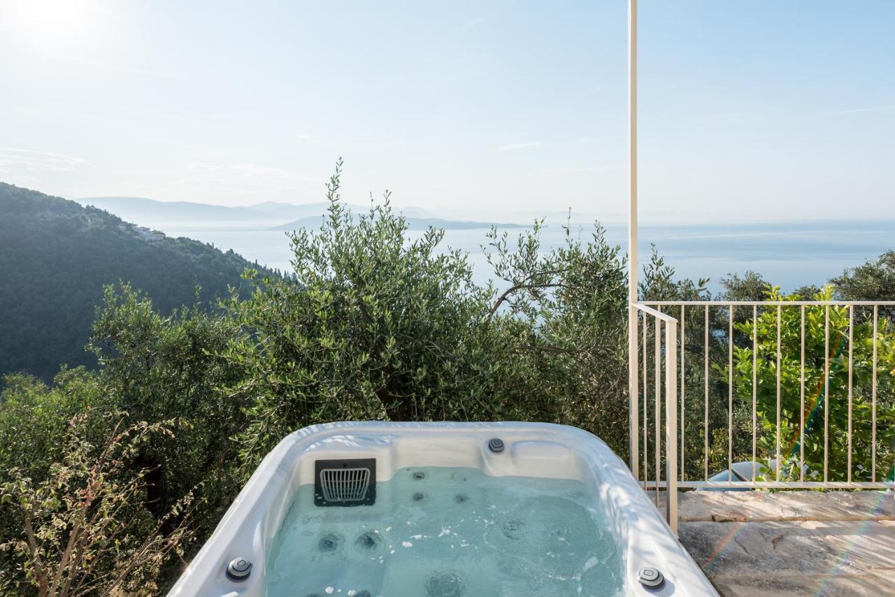Rizes Sea View Villa Nisaki  Buitenkant foto